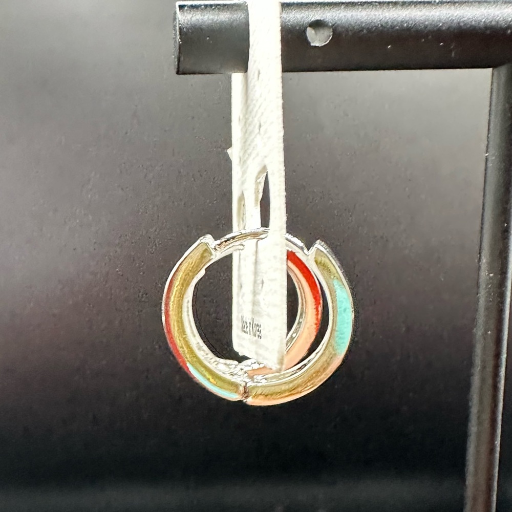 Small hoops - Picture 3 of 3